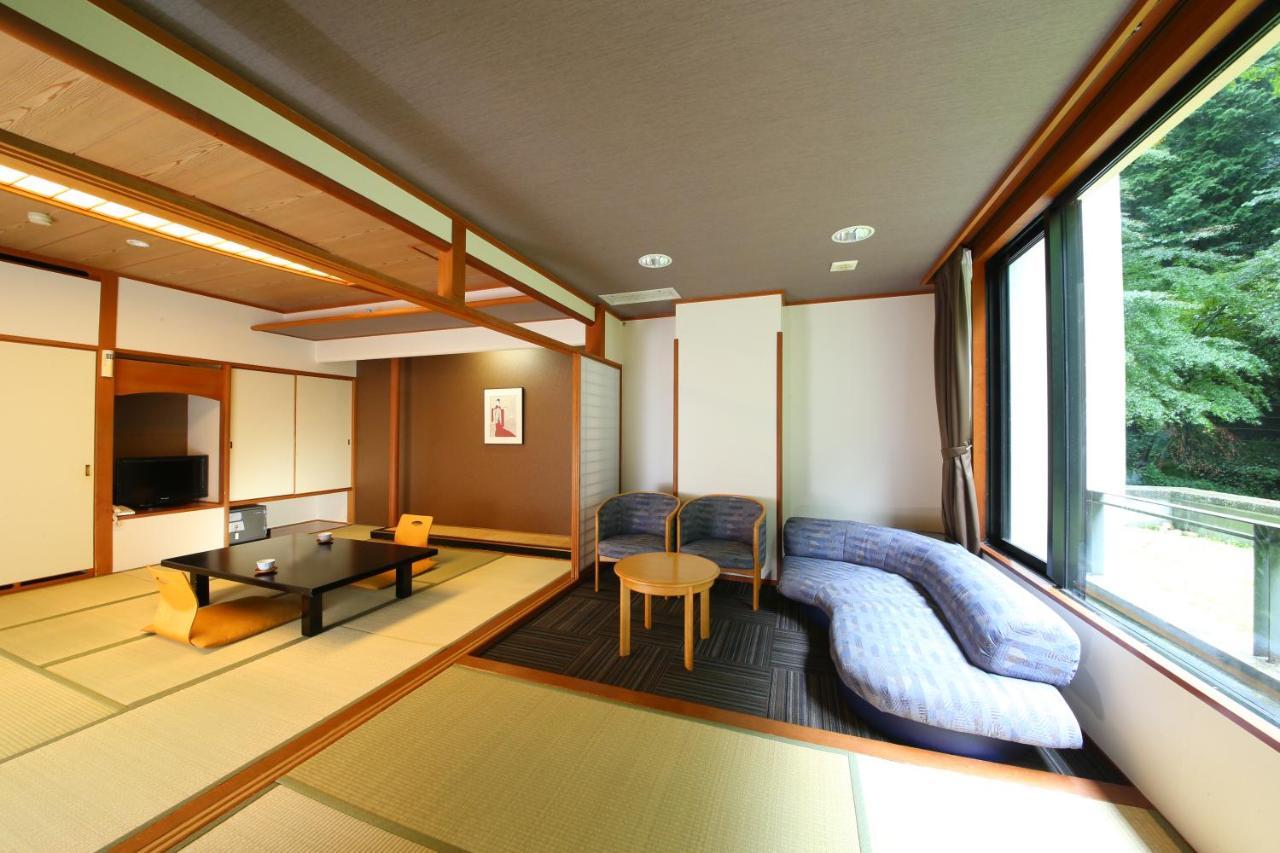 Ooedo Onsen Monogatari Ikaho Hotel Sibukava Kültér fotó