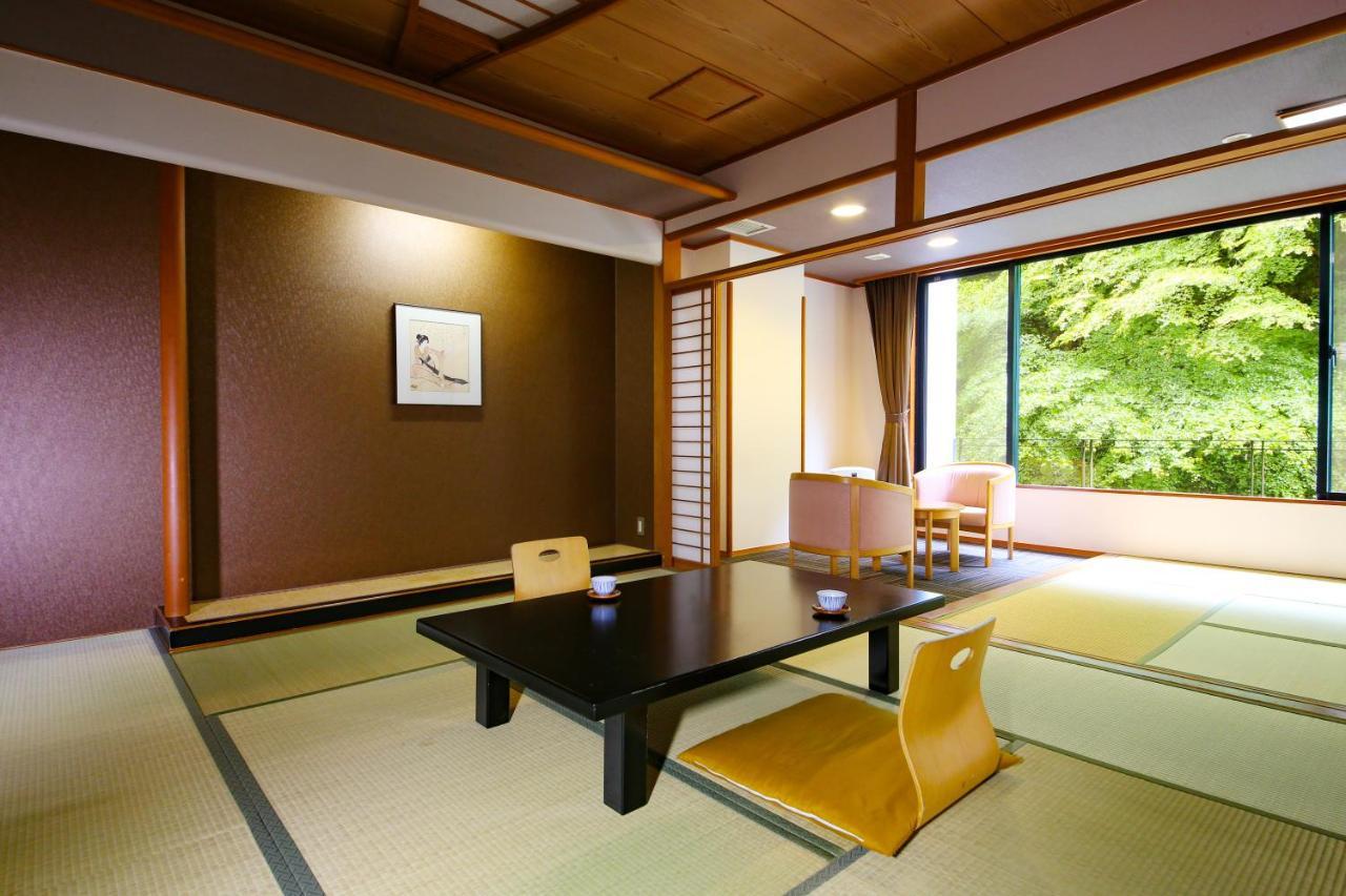 Ooedo Onsen Monogatari Ikaho Hotel Sibukava Kültér fotó