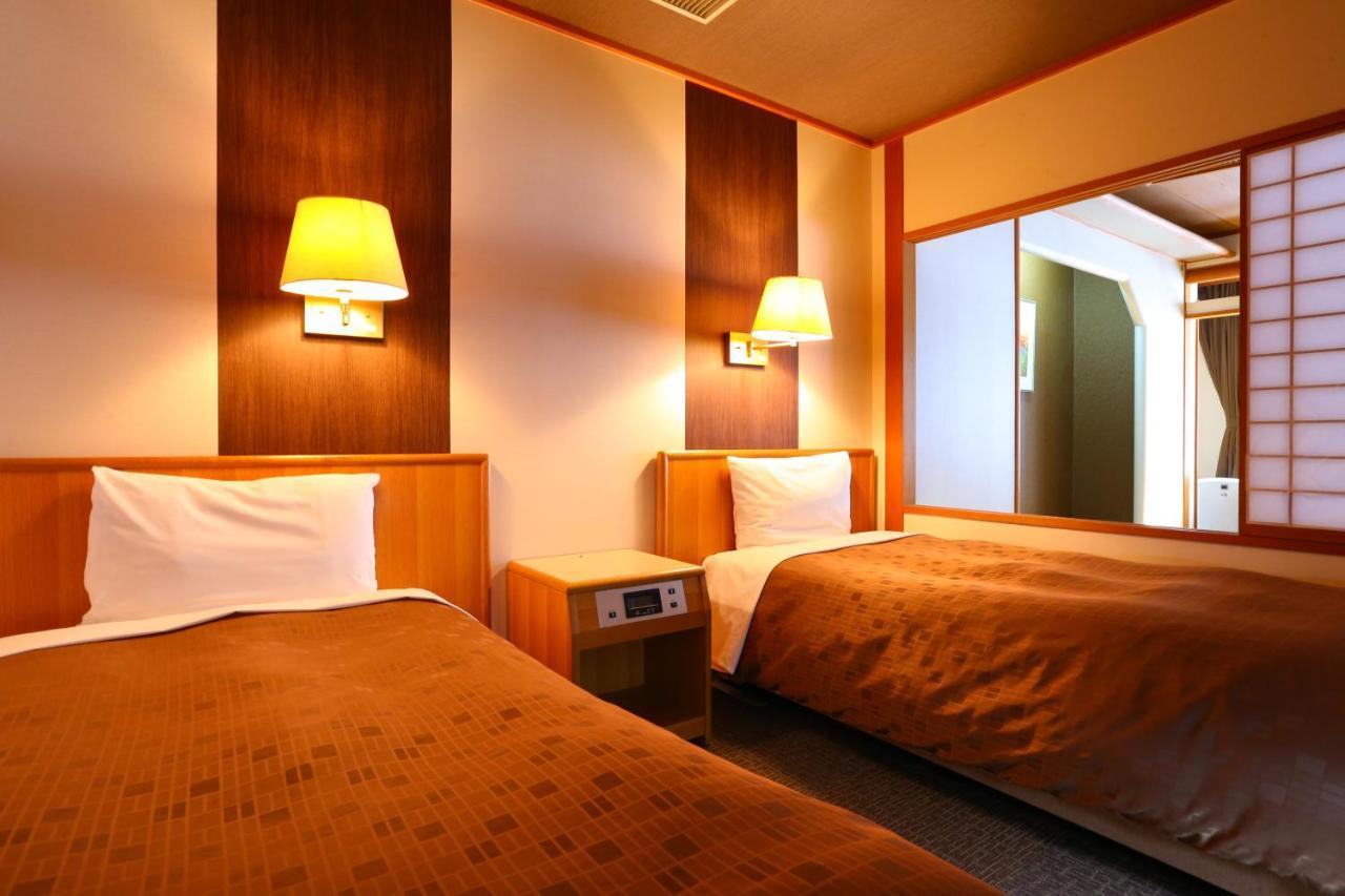 Ooedo Onsen Monogatari Ikaho Hotel Sibukava Kültér fotó
