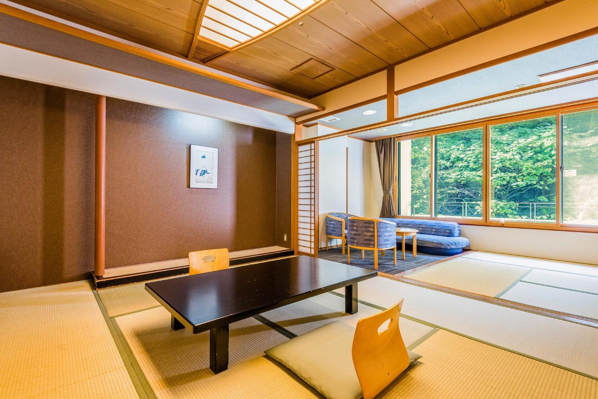 Ooedo Onsen Monogatari Ikaho Hotel Sibukava Kültér fotó